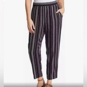 Jessica Simpson Black White Striped Cropped Pants Womens Medium M